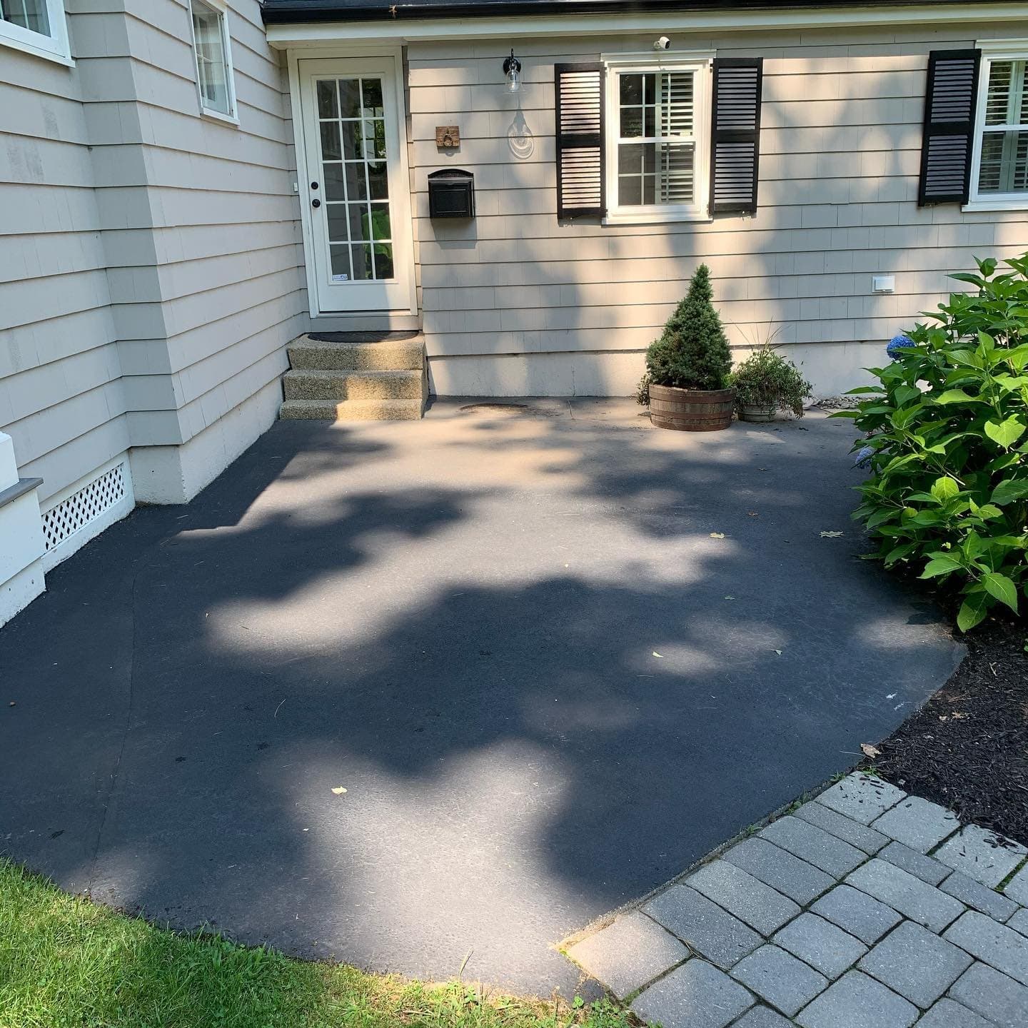 Paver front walk